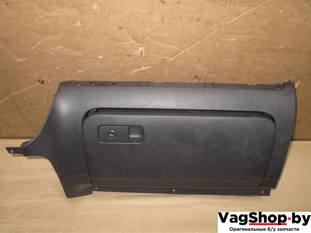 бардачок Volkswagen Golf 6 поколение 2012, 1.6 л., TDi, CAY, дизель, МКПП, красный, хетчбэк 5 дв., передний привод, 1K1857114AB, 1K1857101M, 1K1857147J - фото №1