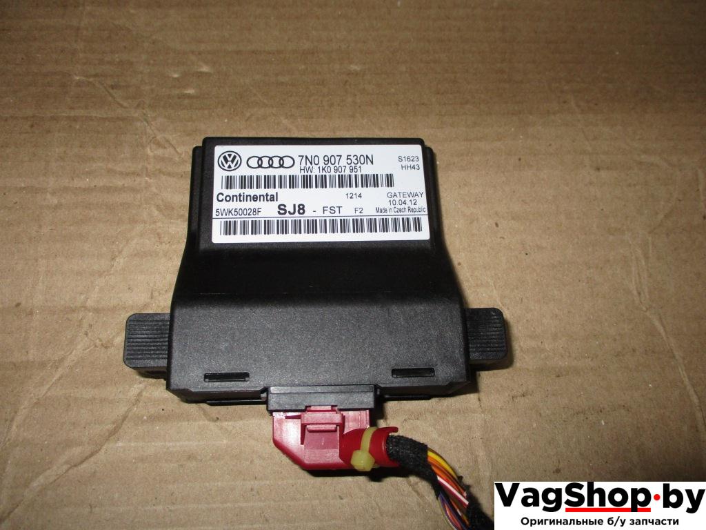 диагностический интерфейс Volkswagen Golf 6 поколение 2012, 1.6 л., TDi, CAY, дизель, МКПП, красный, хетчбэк 5 дв., передний привод, 7N0907530N, 1K0907951 - фото №1