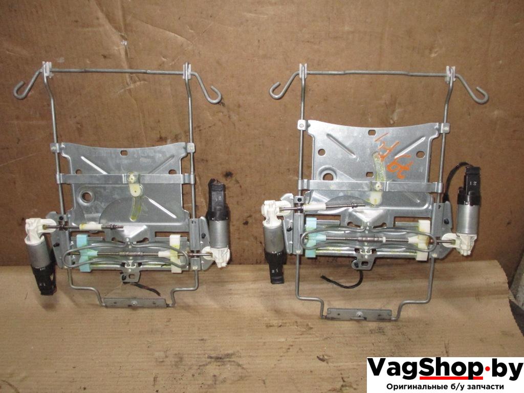 моторчик регулировки сиденья Audi Q7 4L 2008, 3.6 л., FSI, BHK, бензин, АКПП, черный, внедорожник 5 дв., полный привод, 8E0881891C - фото №1