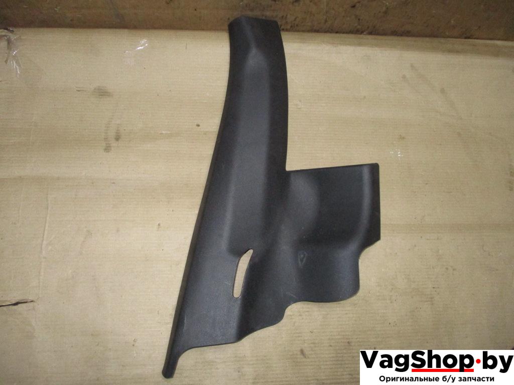 обшивка стойки задней правой Audi Q7 4L 2008, 3.6 л., FSI, BHK, бензин, АКПП, черный, внедорожник 5 дв., полный привод, 4L0867768A - фото №1