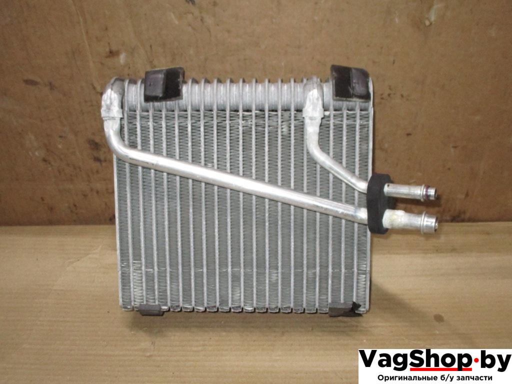 испаритель кондиционера Audi Q7 4L 2008, 3.6 л., FSI, BHK, бензин, АКПП, черный, внедорожник 5 дв., полный привод, 7H1820101C - фото №1