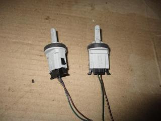 датчик температуры Volkswagen Touareg 1 поколение [рестайлинг] 2008, 3.6 л., FSI, BHK, бензин, АКПП, серый, внедорожник 5 дв., полный привод, 1K0907543A