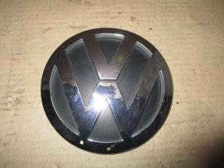 эмблема Volkswagen Touareg 1 поколение [рестайлинг] 2008, 3.6 л., FSI, BHK, бензин, АКПП, серый, внедорожник 5 дв., полный привод, 7L6853630A