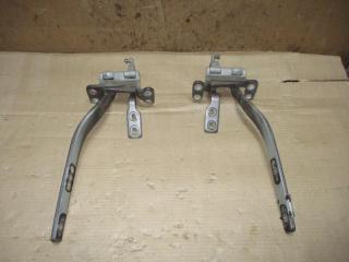 петля крышки багажника Volkswagen Touareg 1 поколение [рестайлинг] 2008, 3.6 л., FSI, BHK, бензин, АКПП, серый, внедорожник 5 дв., полный привод, 7L6827301F, 7L6827302C