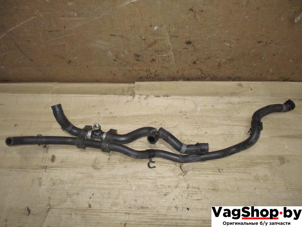 патрубок (трубопровод, шланг) Volkswagen Touareg 2 поколение 2013, 3.6 л., FSI, CGR, бензин, АКПП, серый, внедорожник 5 дв., полный привод, 7P6121156E - фото №1