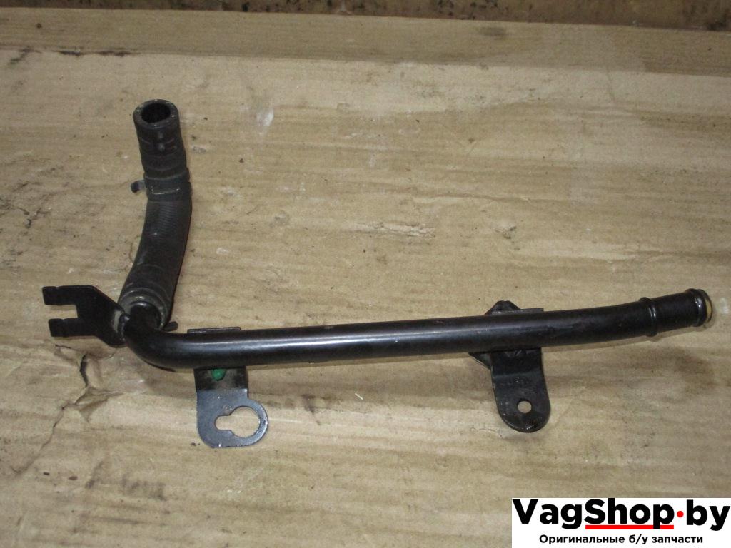 трубка охлаждающей жидкости Volkswagen Touareg 2 поколение 2013, 3.6 л., FSI, CGR, бензин, АКПП, серый, внедорожник 5 дв., полный привод, 03H121065D - фото №1