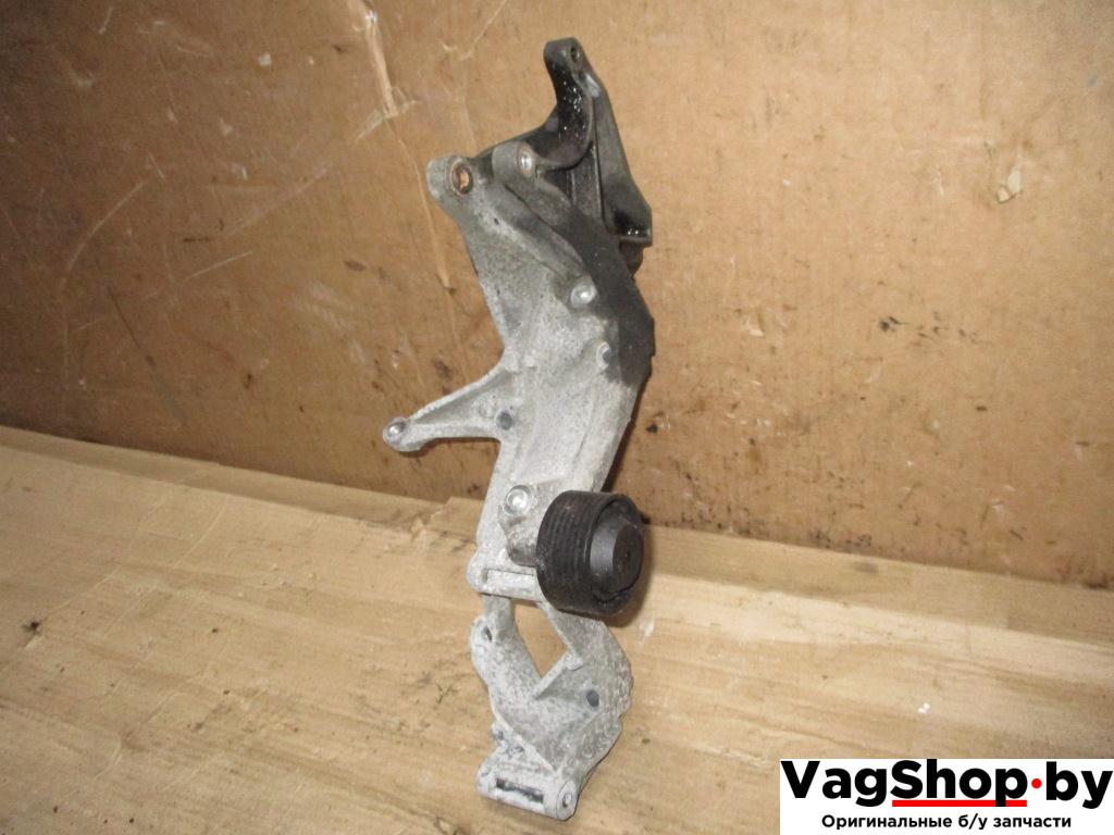 кронштейн двигателя Volkswagen Touareg 2 поколение 2013, 3.6 л., FSI, CGR, бензин, АКПП, серый, внедорожник 5 дв., полный привод, 03H260087E - фото №1