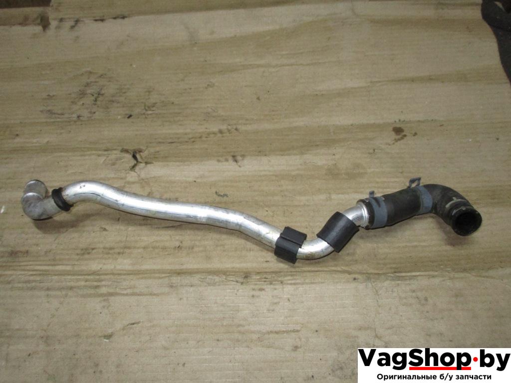 трубка охлаждающей жидкости Volkswagen Touareg 2 поколение 2013, 3.6 л., FSI, CGR, бензин, АКПП, серый, внедорожник 5 дв., полный привод, 7P0819911E, 7L0819329A - фото №1