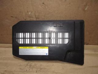 крышка аккумулятора Volkswagen Touareg 2 поколение 2013, 3.6 л., FSI, CGR, бензин, АКПП, серый, внедорожник 5 дв., полный привод, 7L0864643B