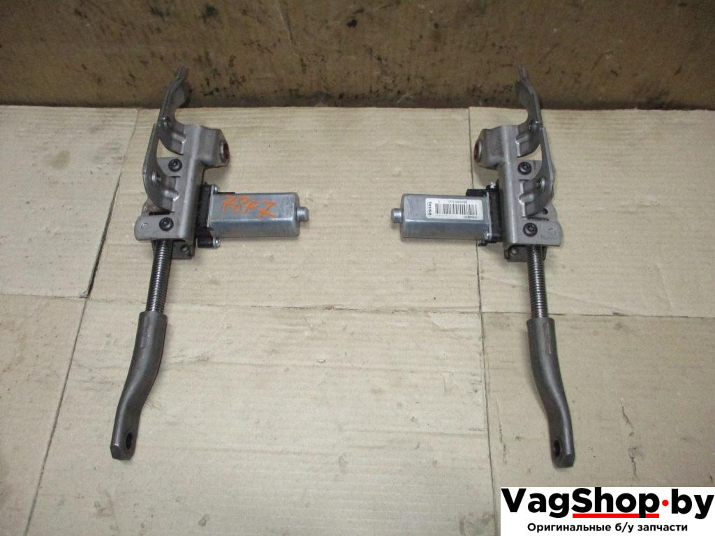 моторчик регулировки сиденья Volkswagen Touareg 2 поколение 2013, 3.6 л., FSI, CGR, бензин, АКПП, серый, внедорожник 5 дв., полный привод, 8K0959111, 8K0959112 - фото №1