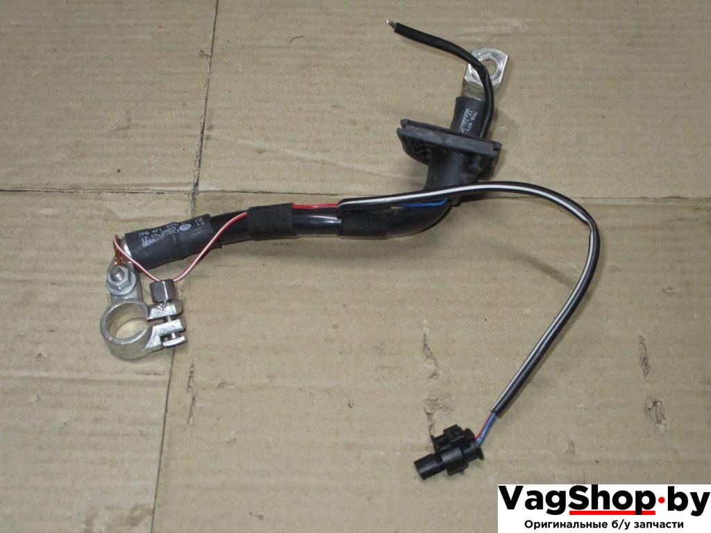 клемма аккумулятора плюс Volkswagen Touareg 2 поколение 2013, 3.6 л., FSI, CGR, бензин, АКПП, серый, внедорожник 5 дв., полный привод, 7P0971225C - фото №1