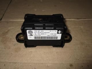 датчик ускорения Volkswagen Touareg 2 поколение 2013, 3.6 л., FSI, CGR, бензин, АКПП, серый, внедорожник 5 дв., полный привод, 7P0907652