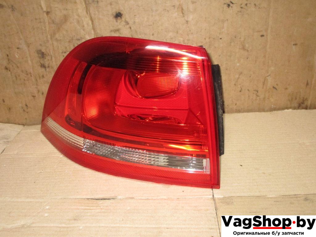 фонарь задний левый Volkswagen Touareg 2 поколение 2013, 3.6 л., FSI, CGR, бензин, АКПП, серый, внедорожник 5 дв., полный привод, 7P6945095E - фото №1