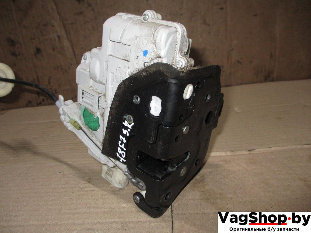 замок двери задней правой Volkswagen Touareg 2 поколение 2013, 3.6 л., FSI, CGR, бензин, АКПП, серый, внедорожник 5 дв., полный привод, 4G0839016A - фото №1