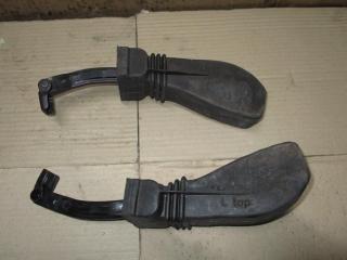 Ограничитель открывания двери задней Volkswagen Touareg 2 поколение 2013, 3.6 л., FSI, CGR, бензин, АКПП, серый, внедорожник 5 дв., полный привод, 7P0839249