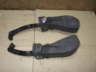 ограничитель открывания двери Volkswagen Touareg 2 поколение 2013, 3.6 л., FSI, CGR, бензин, АКПП, серый, внедорожник 5 дв., полный привод, 7P0837249