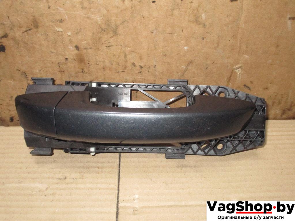 ручка наружная задняя правая Volkswagen Touareg 2 поколение 2013, 3.6 л., FSI, CGR, бензин, АКПП, серый, внедорожник 5 дв., полный привод - фото №1