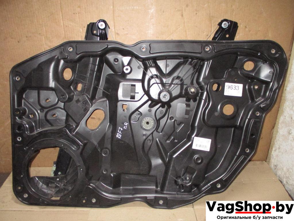 стеклоподъемник электрический передний правый Volkswagen Touareg 2 поколение 2013, 3.6 л., FSI, CGR, бензин, АКПП, серый, внедорожник 5 дв., полный привод, 7P6837462 - фото №1