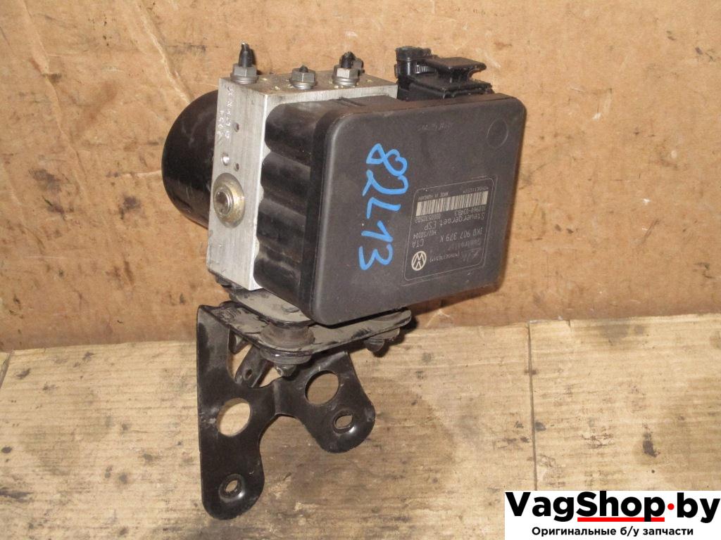 блок ABS Volkswagen Golf Plus 1 поколение 2006, 2.0 л., TDi, BKD, дизель, МКПП, черный, хетчбэк 5 дв., передний привод, 1K0907379K, 1K0614517H - фото №1