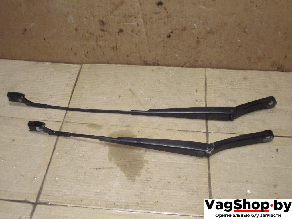 щеткодержатель (поводок стеклоочистителя, дворник) Volkswagen Passat B6 2007, 2.0 л., TDi, BMP, дизель, МКПП, черный, универсал, полный привод, 3C1955409C, 3C1955410B - фото №1