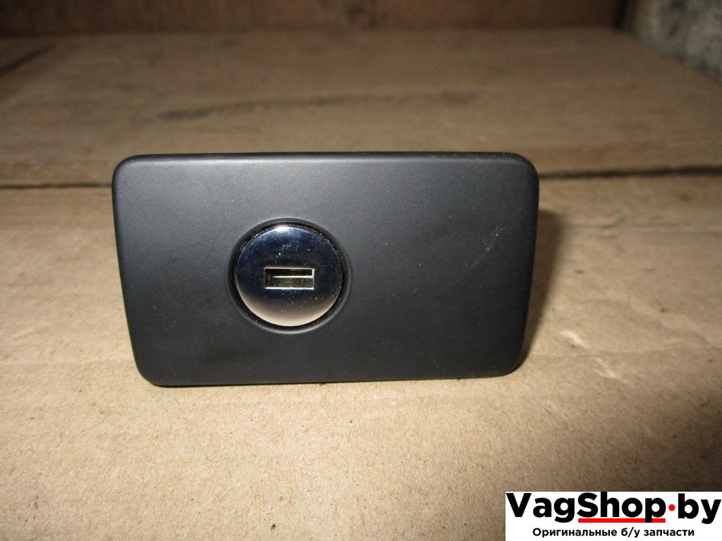 замок бардачка Volkswagen Passat B6 2007, 2.0 л., TDi, BMP, дизель, МКПП, черный, универсал, полный привод, 3C1857147 - фото №1