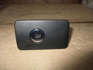 замок бардачка Volkswagen Passat B6 2007, 2.0 л., TDi, BMP, дизель, МКПП, черный, универсал, полный привод, 3C1857147