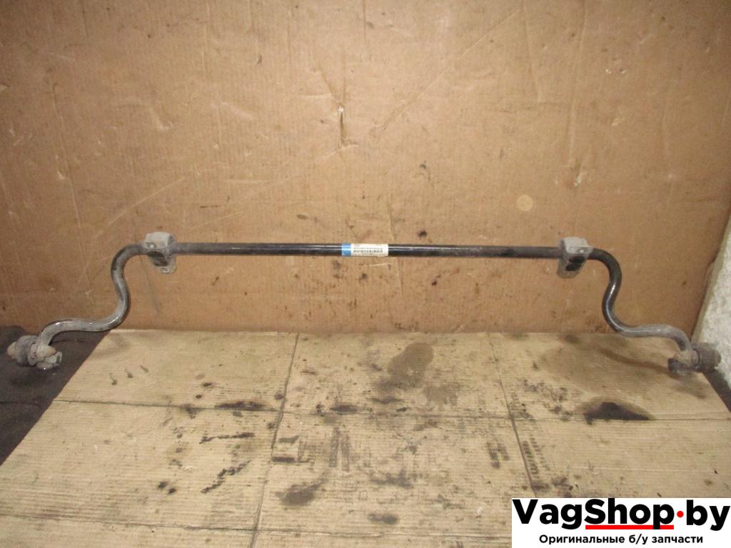 стабилизатор подвески задний Audi A4 B8/8K 2009, 1.8 л., TFSI, CDH, бензин, МКПП, черный, седан, передний привод, 8K0511305L - фото №1