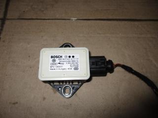 датчик ускорения Audi A4 B8/8K 2009, 1.8 л., TFSI, CDH, бензин, МКПП, черный, седан, передний привод, 8K0907637A