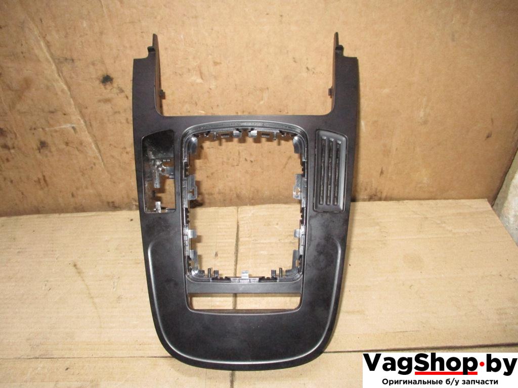 накладка декоративная Audi A4 B8/8K 2009, 1.8 л., TFSI, CDH, бензин, МКПП, черный, седан, передний привод, 8K0864261 - фото №1