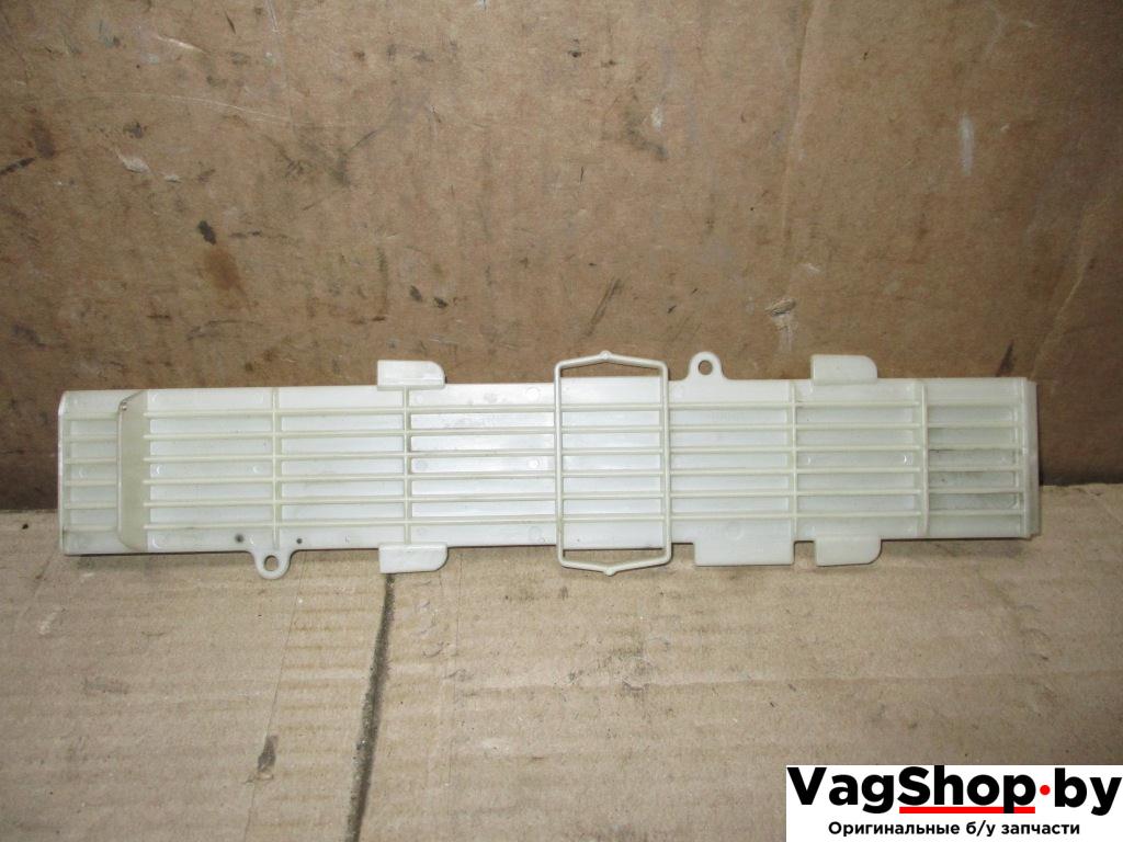 корпус салонного фильтра Audi A4 B8/8K 2009, 1.8 л., TFSI, CDH, бензин, МКПП, черный, седан, передний привод - фото №1