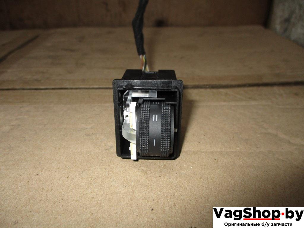 кнопка корректора фар Audi A4 B8/8K 2009, 1.8 л., TFSI, CDH, бензин, МКПП, черный, седан, передний привод, 8K0941301A - фото №1