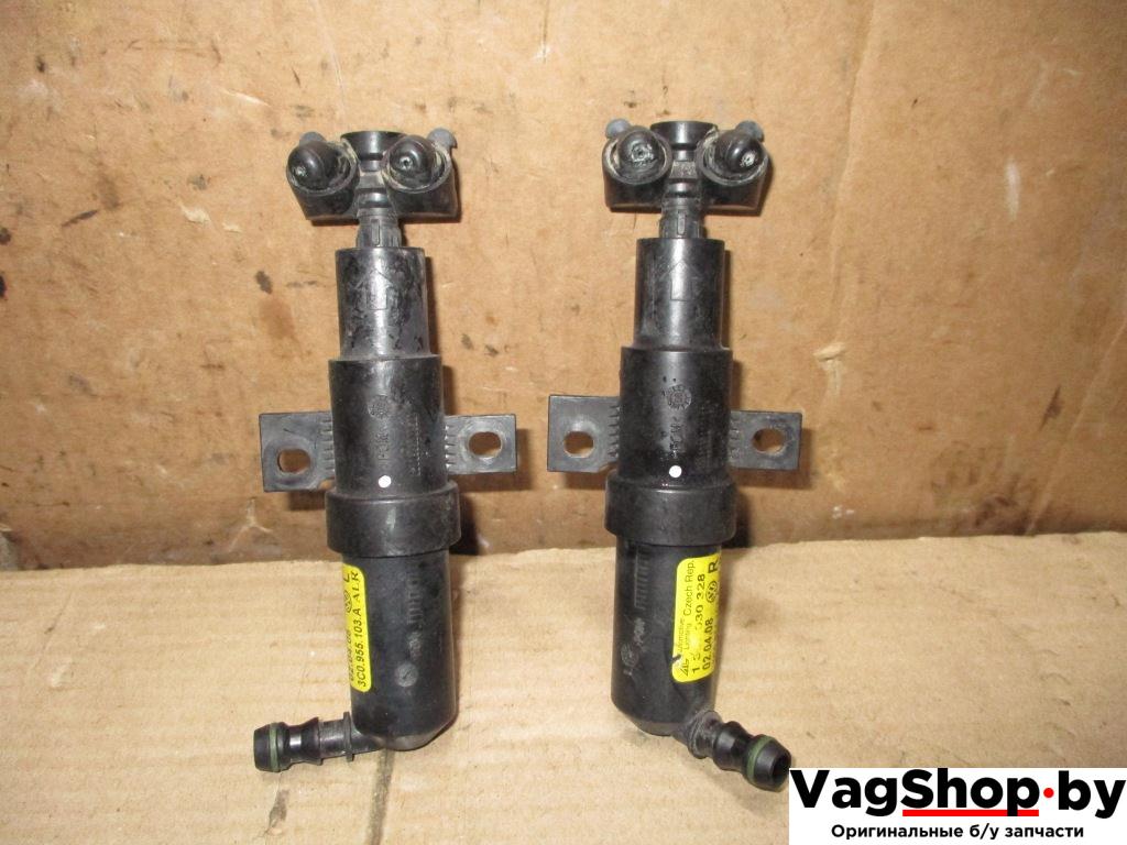 форсунка омывателя фары Volkswagen Passat B6 2008, 2.0 л., TDi, BMP, дизель, МКПП, черный, универсал, полный привод, 3C0955103A - фото №1