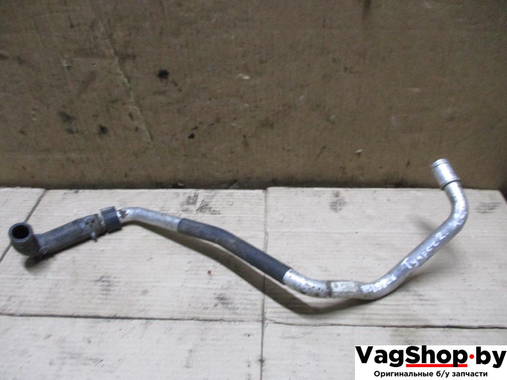 трубка охлаждающей жидкости Volkswagen Touareg 2 поколение 2011, 4.2 л., TDi, дизель, внедорожник 5 дв., 7P0819926B - фото №1