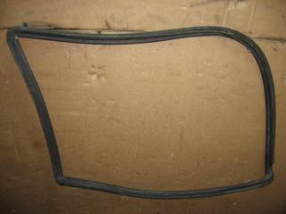 уплотнитель Volkswagen Sharan 1 поколение [рестайлинг] 2003, 1.9 л., TDi, ASZ, дизель, МКПП, серебро, передний привод