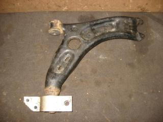 рычаг передний правый Volkswagen Touran 2 2011, 2.0 л., TDi, CFJ, дизель, АКПП, черный, минивэн, передний привод