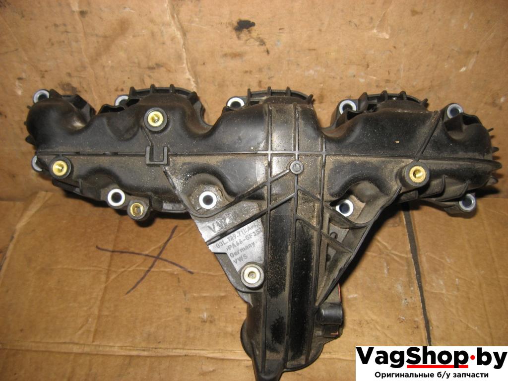коллектор впускной Volkswagen Touran 2 2011, 2.0 л., TDi, CFJ, дизель, АКПП, черный, минивэн, передний привод, 03L129711AM - фото №1