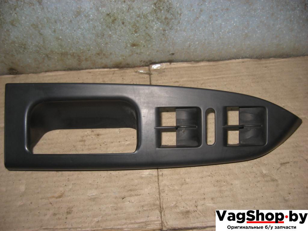 ручка внутренняя передняя левая Volkswagen Touran 2 2011, 2.0 л., TDi, CFJ, дизель, АКПП, черный, минивэн, передний привод, 1T1867371H - фото №1