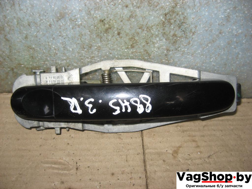 ручка наружная задняя правая Volkswagen Touran 2 2011, 2.0 л., TDi, CFJ, дизель, АКПП, черный, минивэн, передний привод, 1T0839886A - фото №1