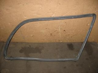 уплотнитель Volkswagen Sharan 1 поколение [2-й рестайлинг] 2008, 2.0 л., TDi, дизель, МКПП, черный, минивэн, передний привод