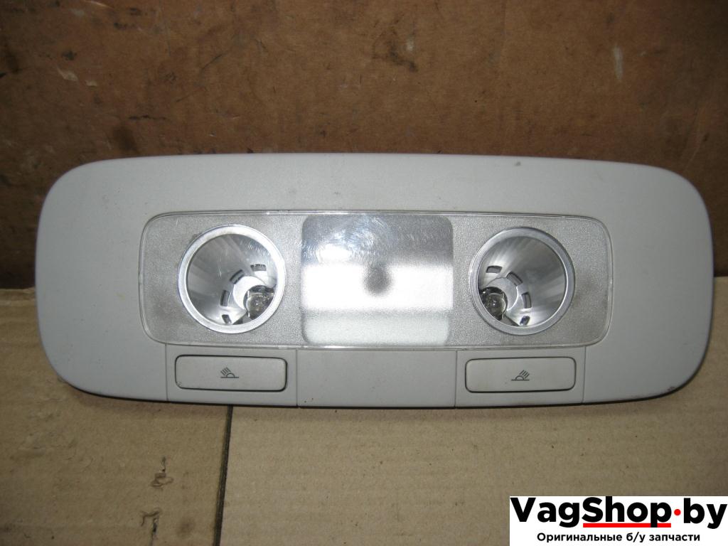 фонарь салона (плафон) Volkswagen Golf 6 поколение 2010, 1.4 л., TSI, CAX, бензин, МКПП, серебро, универсал, передний привод, 3C0947291D - фото №1