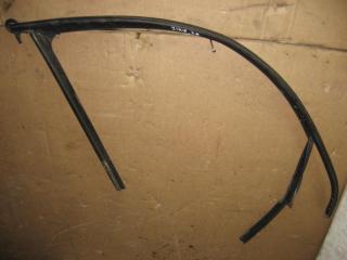 направляющая стекла Volkswagen Golf 5 поколение 2005, 2.0 л., TDi, BMM, дизель, АКПП, черный, хетчбэк 5 дв., передний привод, 1K4837432E