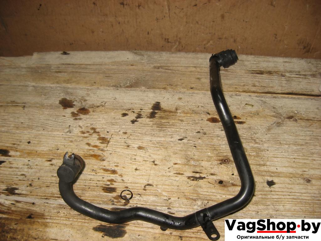 трубка охлаждающей жидкости Audi A4 B7 2007, 3.0 л., TDi, ASB, дизель, МКПП, серый, универсал, полный привод, 059121075BT - фото №1