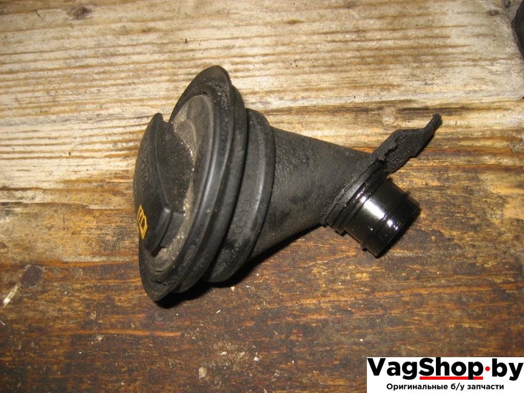 маслозаливная горловина Audi A4 B7 2007, 3.0 л., TDi, ASB, дизель, МКПП, серый, универсал, полный привод, 059103482C - фото №1