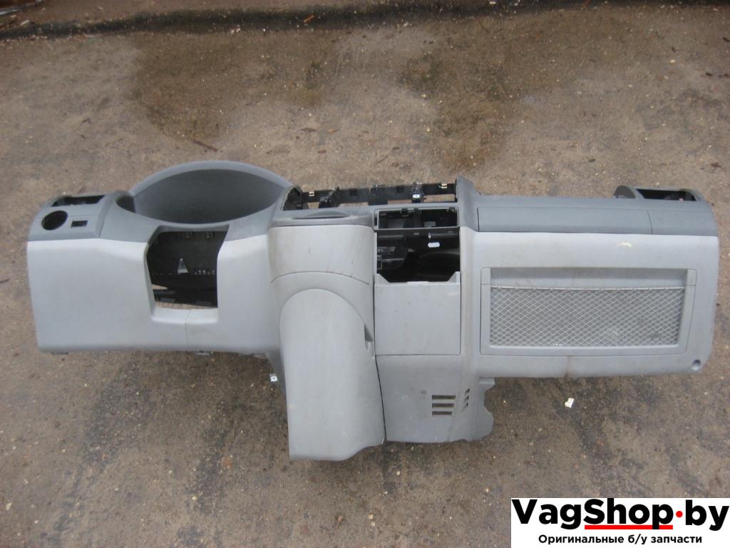 панель передняя салона (торпедо) Volkswagen Transporter T5 2007, 2.5 л., TDi, BNZ, дизель, АКПП, красный, передний привод - фото №1