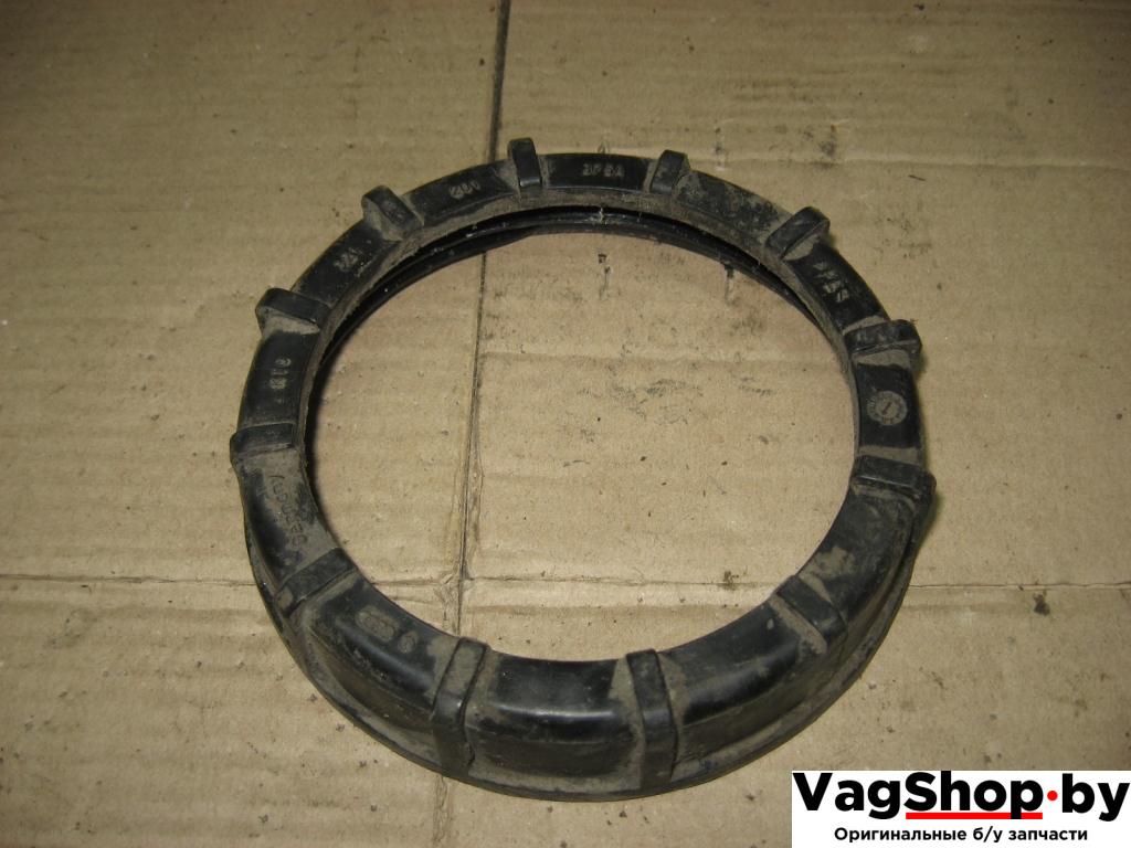 гайка топливного насоса Volkswagen Transporter T5 2007, 2.5 л., TDi, BNZ, дизель, АКПП, красный, передний привод, 321201375A - фото №1