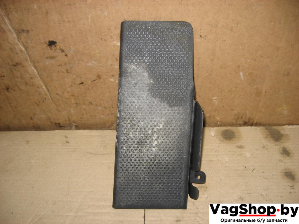 Опорная площадка для ног Volkswagen Transporter T5 2007, 2.5 л., TDi, BNZ, дизель, АКПП, красный, передний привод, 3C1864777 - фото №1