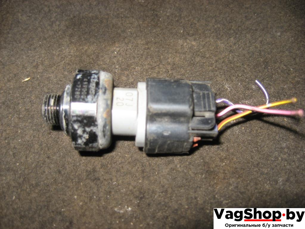 датчик кондиционера Volkswagen Caravelle 5 2006, 2.5 л., TDi, AXD, дизель, МКПП, красный, минивэн, передний привод, 4990007280 - фото №1