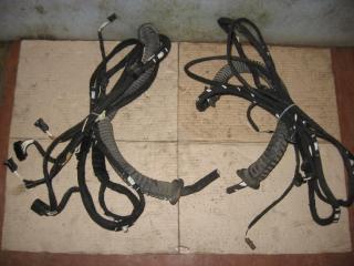 дверная проводка Volkswagen Caravelle 5 2006, 2.5 л., TDi, AXD, дизель, МКПП, красный, минивэн, передний привод