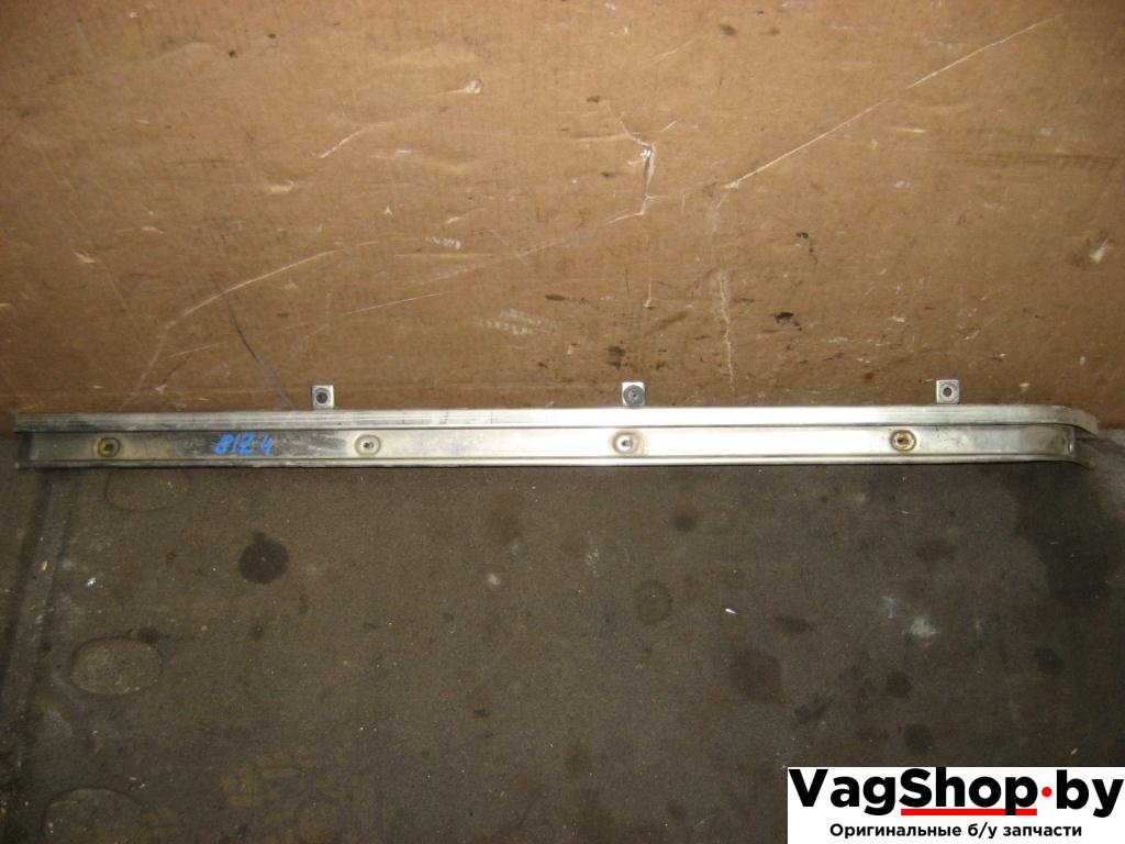 роликовая направляющая Volkswagen Caravelle 5 2006, 2.5 л., TDi, AXD, дизель, МКПП, красный, минивэн, передний привод, 7H3843872F - фото №1