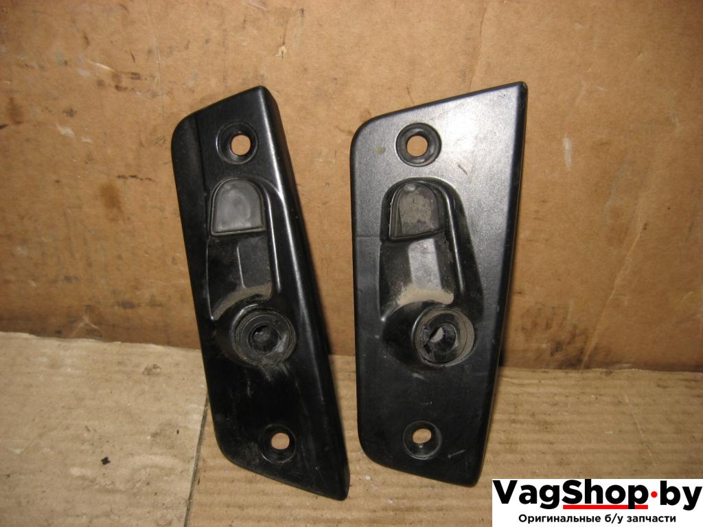 роликовая направляющая Volkswagen Caravelle 5 2006, 2.5 л., TDi, AXD, дизель, МКПП, красный, минивэн, передний привод, 7H0843638D, 7H0843640E - фото №1